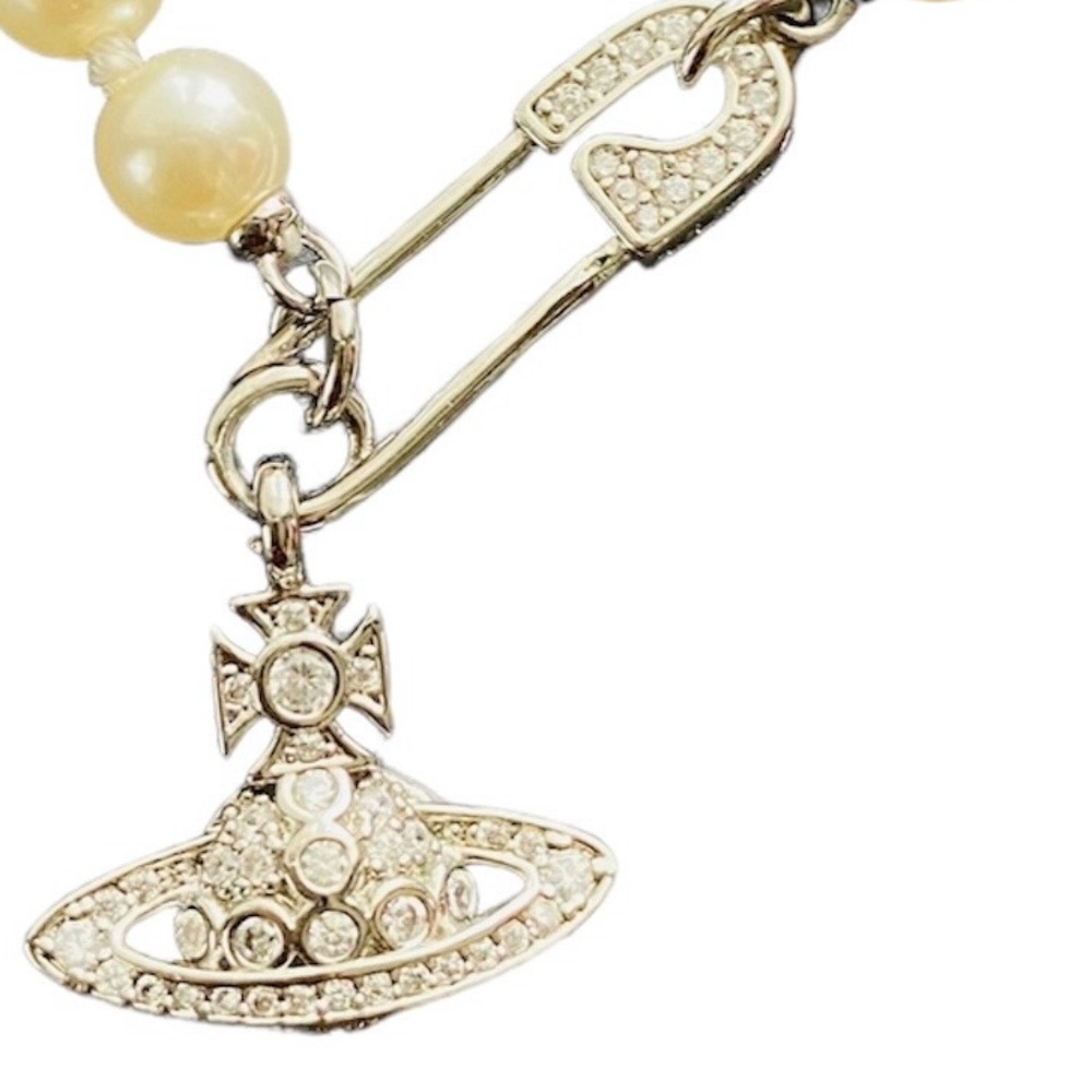 New VIVIENNE WESTWOOD Silver Swarovski Pearl w Safety Pin Necklace Ret $463